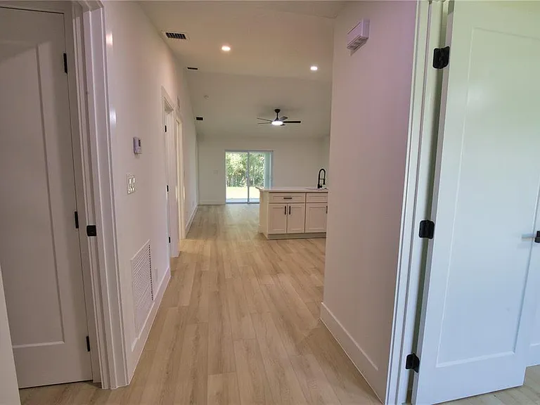 17147 Carleen Ave — Photo 4