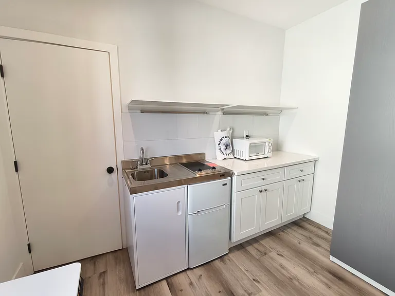 3020 S Normandie Ave #F3-1 — Photo 5