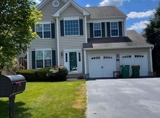 311 Honness Rd, Fishkill, NY 12524