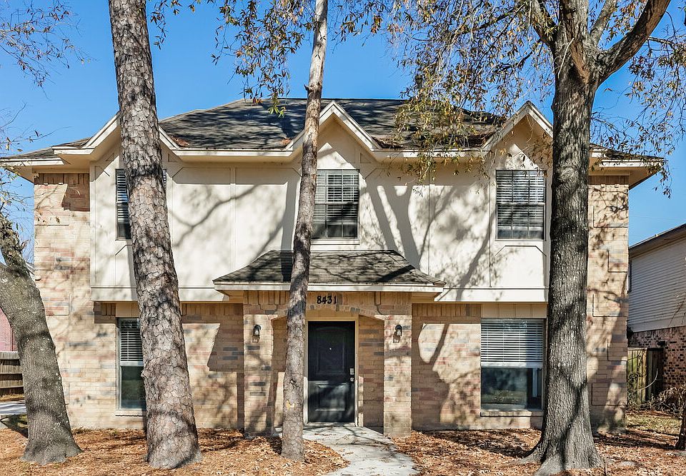 1st image of 8431 Pines Place Dr