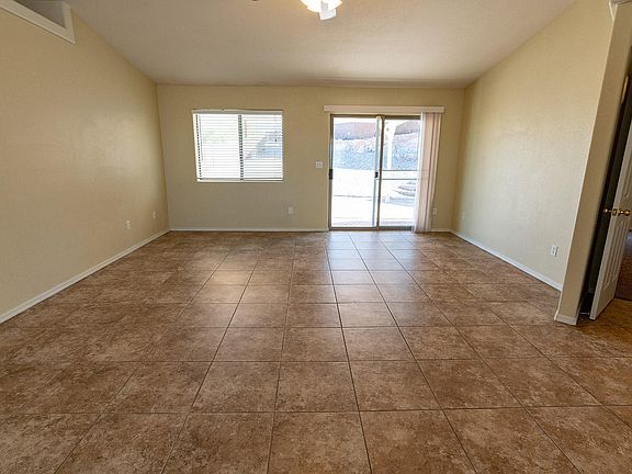 3rd image of 2315 Angler Dr