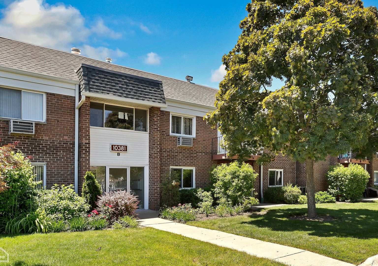 10381 Dearlove Rd #101, Glenview, IL 60025 | Zillow