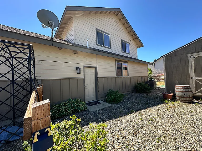 351 Dakota Heights Dr — Photo 34