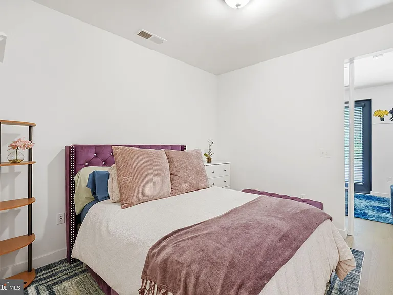 7175 12th St NW #201 — Photo 16