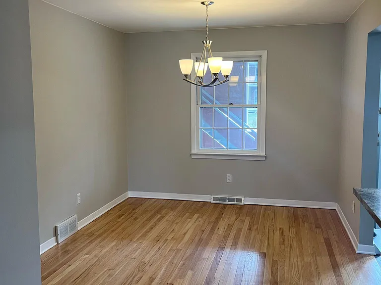 12 Kensington Ct — Photo 7