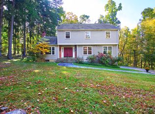 4 Pinecrest Dr, Ridgefield, CT 06877