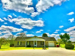 1059 Pauley Ct, Berea, KY 40403