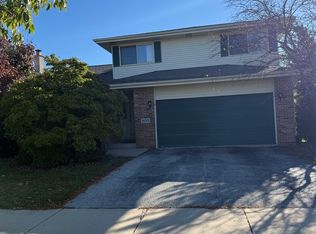 16513 Haven Ave, Orland Hills, IL 60487
