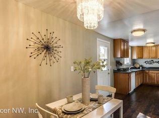 115 N 183rd St, Shoreline, WA 98133