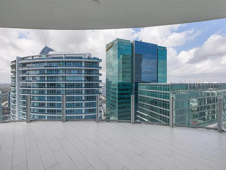 300 Biscayne Boulevard Way #4708W — Photo 25