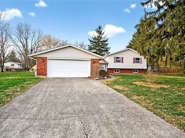 7602 Pelbrook Farm Dr, Dayton, OH 45459