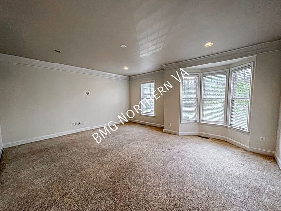 4th image of 11912 Hayes Station Way