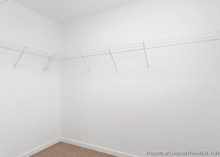 905 Kingscote Dr — Photo 16