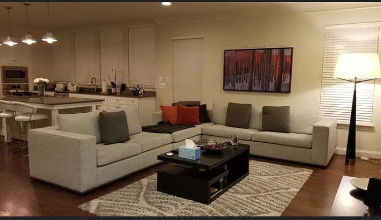 22810 Goldsborough Ter — Photo 3