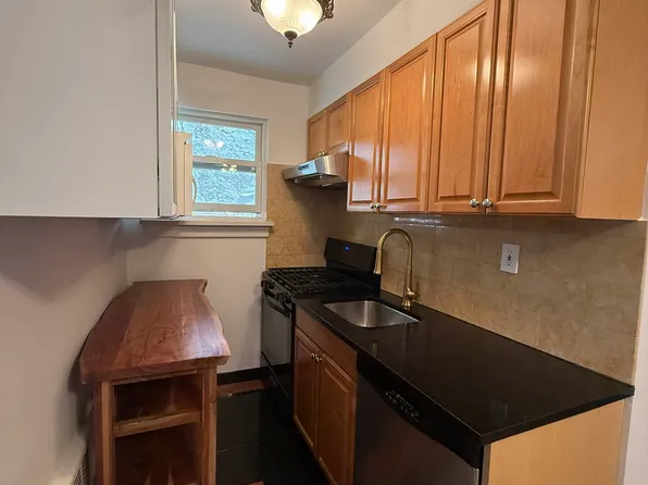 25-20 47th Street image 1 of 14