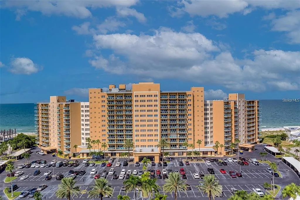 1 bed, 1.0 bath, 707 sqft, $2,550 — Photo 2