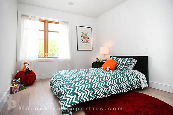 Sold by Brooklyn Properties | media 17