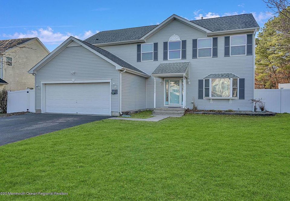 1st image of 72 Serenity Pl