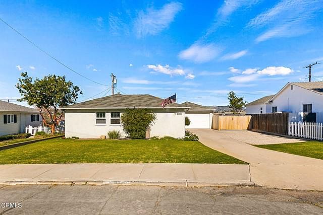 1st image of 108 Grandview Cir
