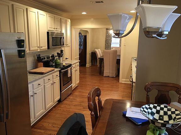 3rd image of 3580 Mimosa Ave