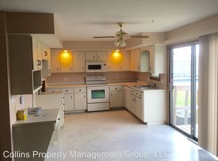 1655 S Ingram Mill Rd #201, Springfield, MO 65804