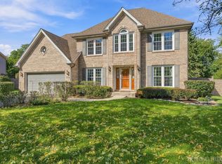 740 Hampton Crse, West Chicago, IL 60185