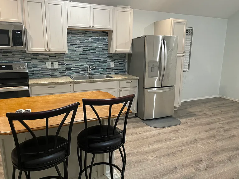 126 Deer Lake Dr #D — Photo 15