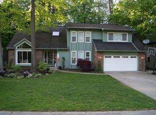 1980 Thistlewood Rd, Okemos, MI 48864