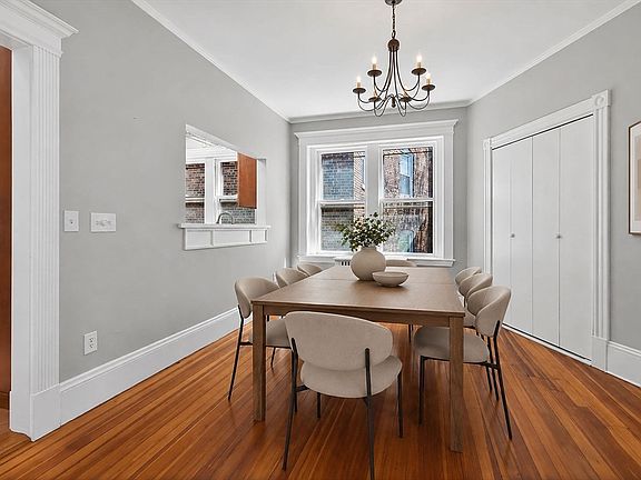 4th image of 16 Garrison Rd APT 5