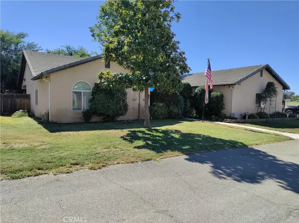 243 W County Line Rd, Calimesa, CA 92320