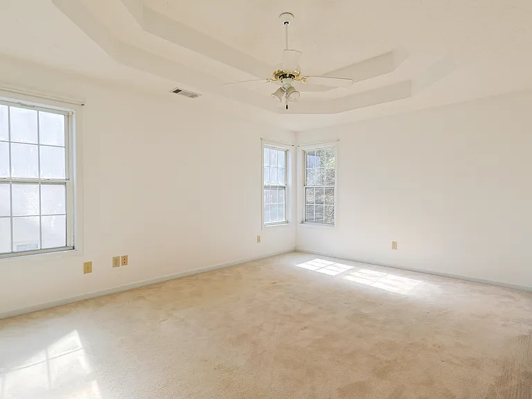 40 Harbour Lake Dr — Photo 23