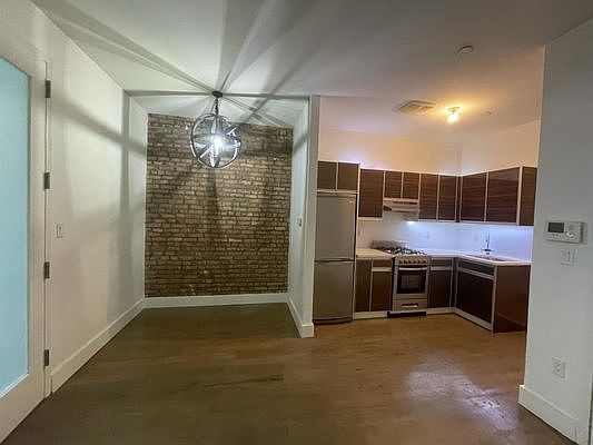 1st image of 1065 Bergen St #1F