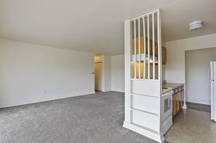 2 bed, 1.0 bath, $1,450 — Photo 4