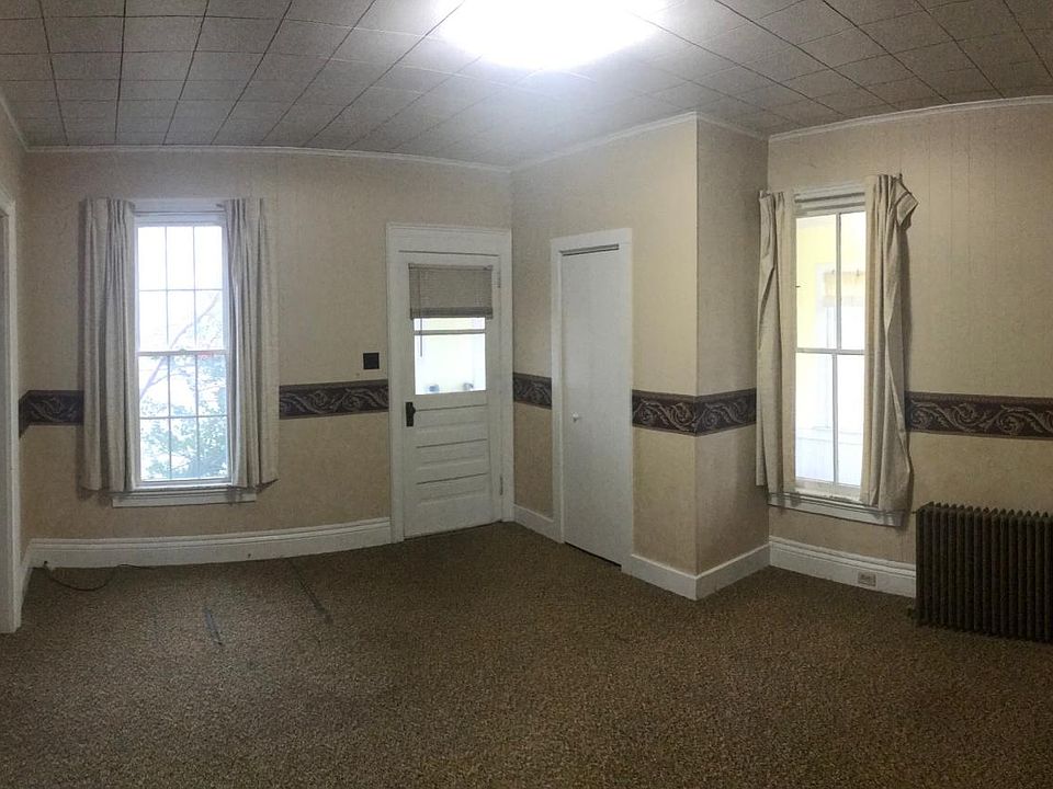 1st image of 8 Porter Ave