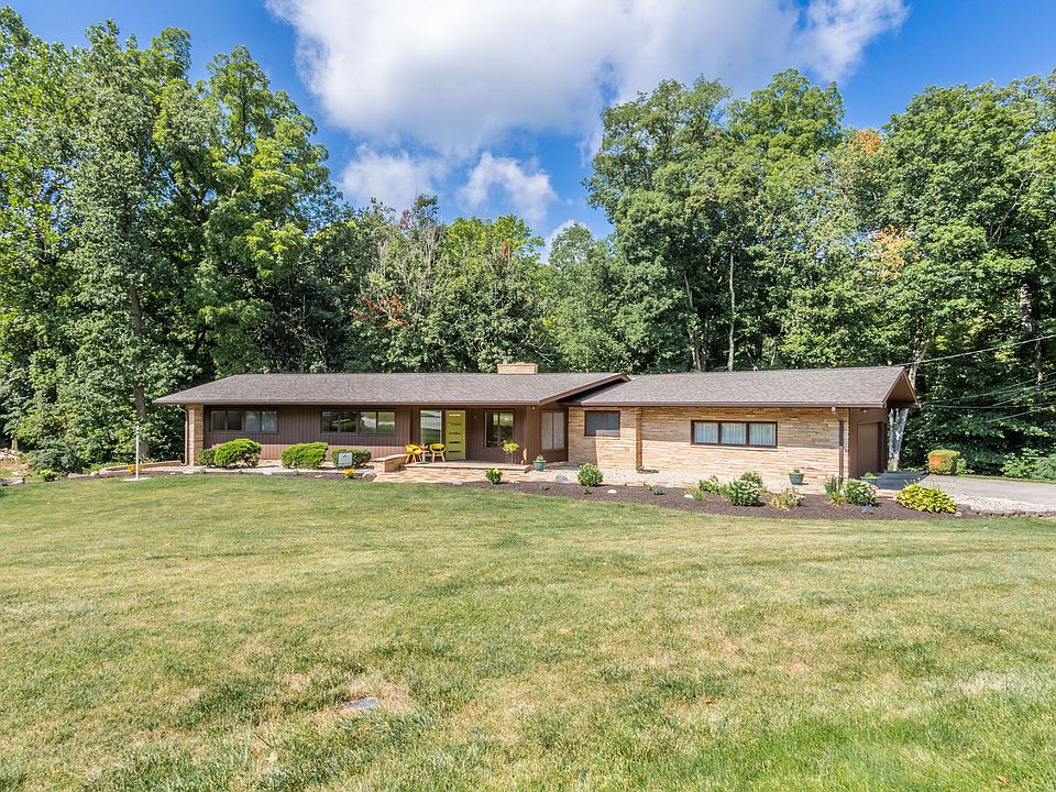 1st image of 73 Beauvoir Cir
