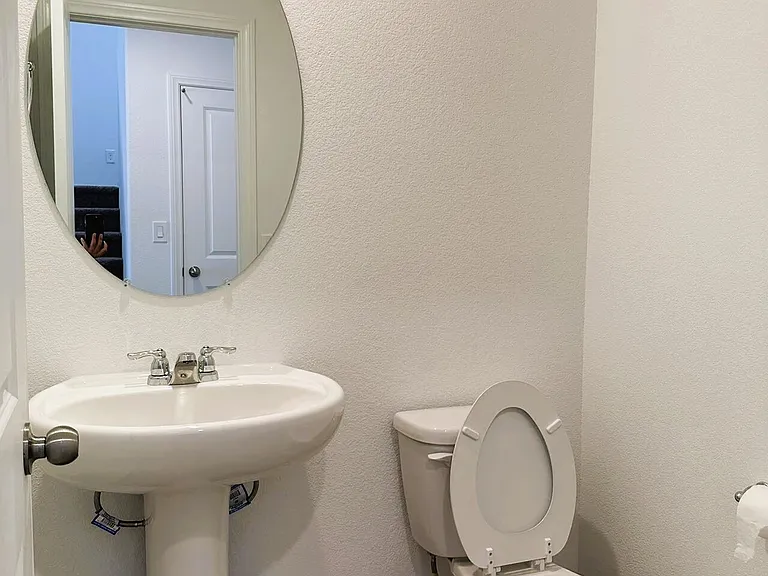 7631 Dewey Dr — Photo 13