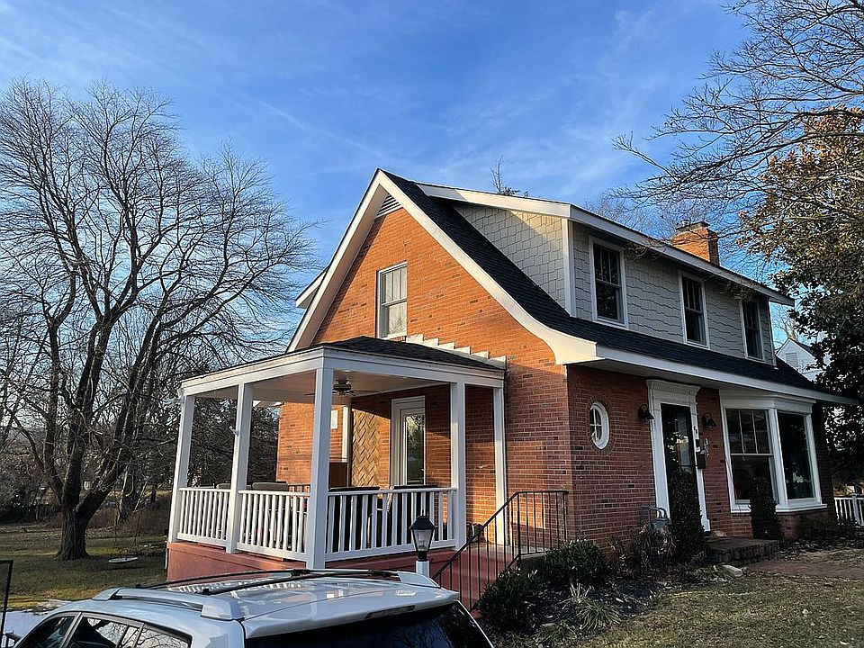 2nd image of 60 Frazier Rd