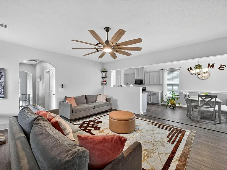 537 Jensen Ln — Photo 28