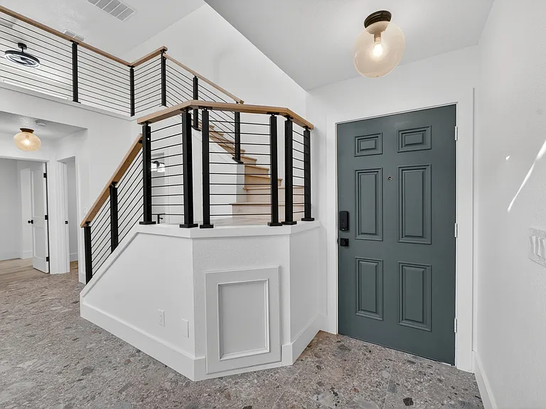 1133 Sandy Creek Dr — Photo 6