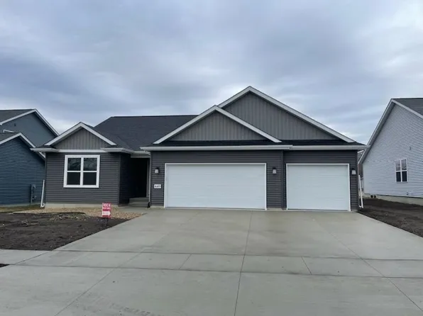 449 6th Ave SE, Independence, IA 50644