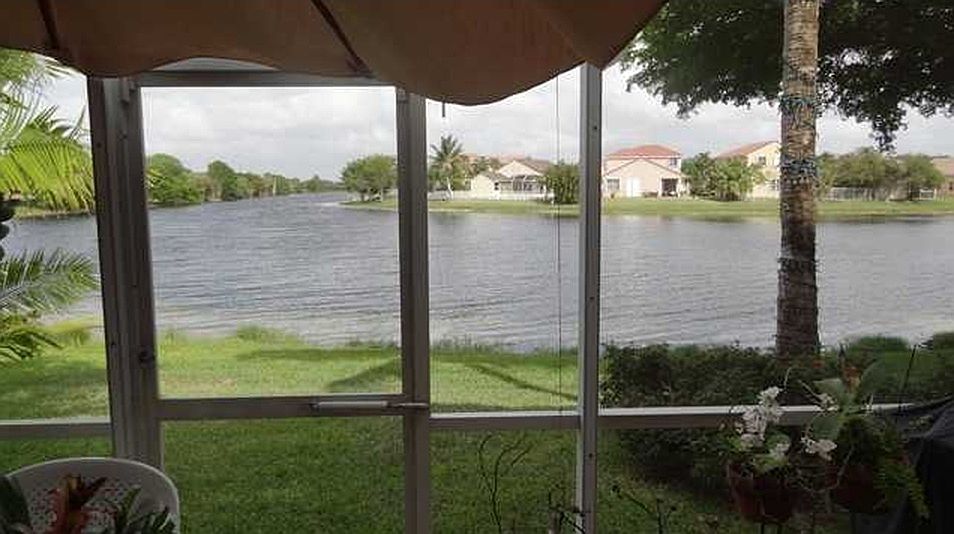 1st image of 1321 Sorrento Dr