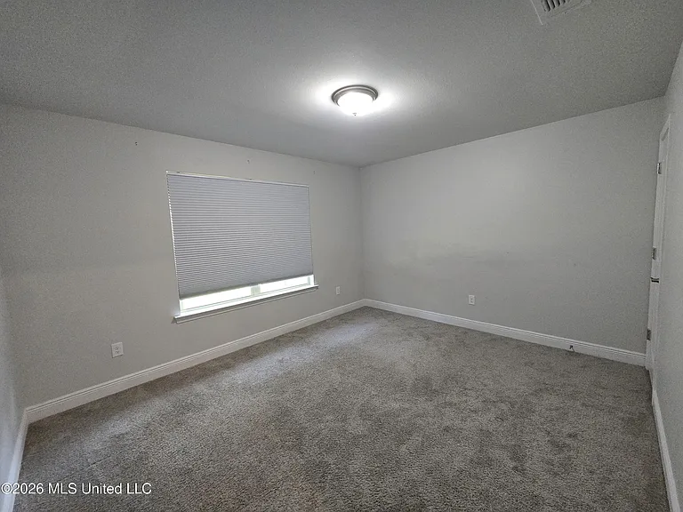 6248 Emerald Lake Dr — Photo 10