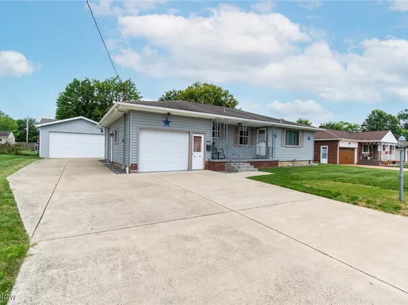 3900 Artmar Dr, Youngstown, OH 44515