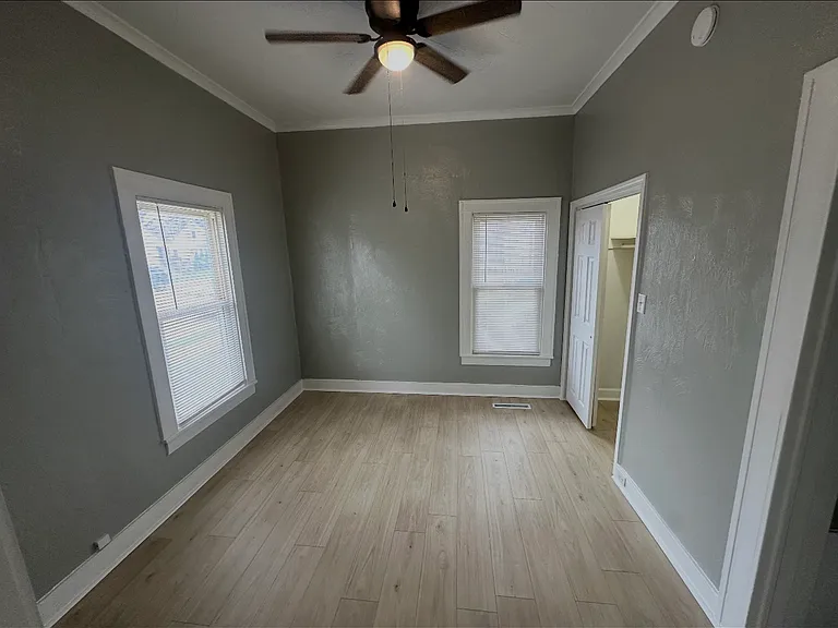 498 S Curtis Ave #1 — Photo 9
