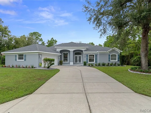 2 Elder Ct E, Homosassa, FL 34446