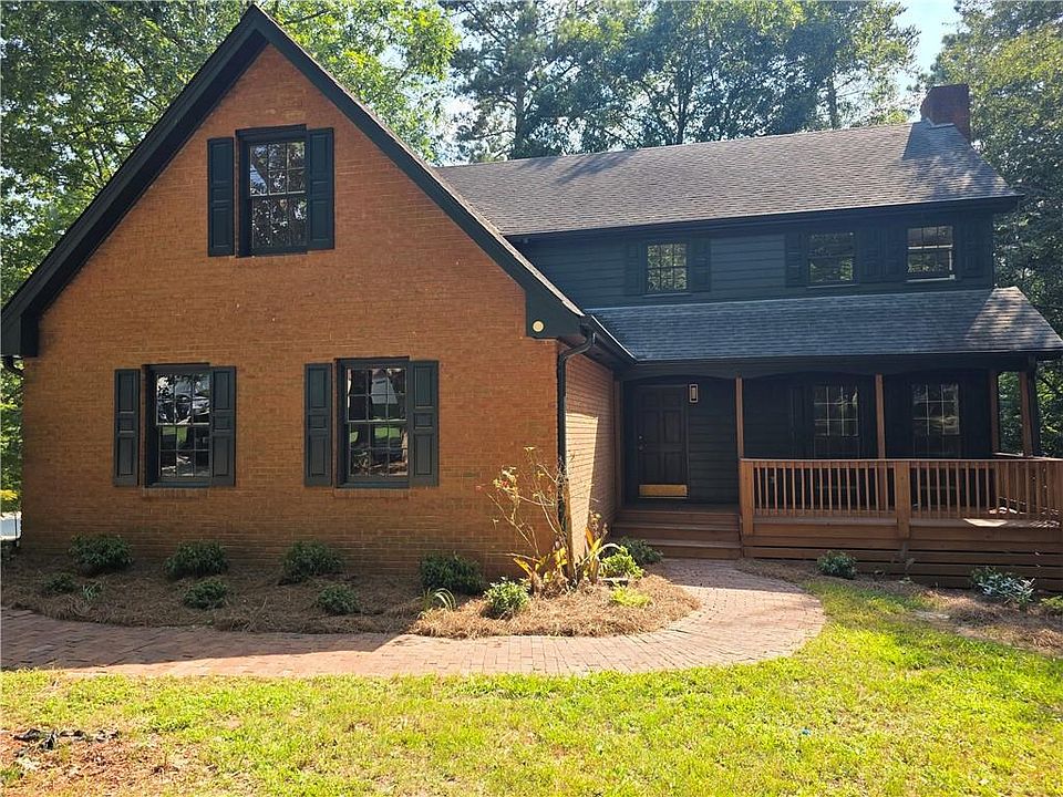1st image of 2907 Moorings Pkwy