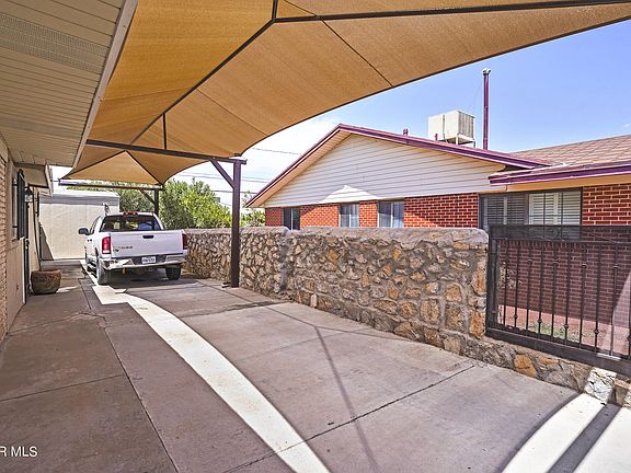 2nd image of 3201 Killarney St