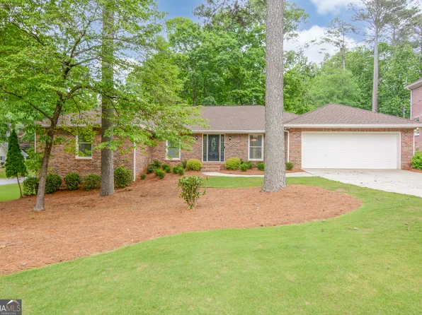 4187 Volley Ln, Peachtree Corners, GA 30092