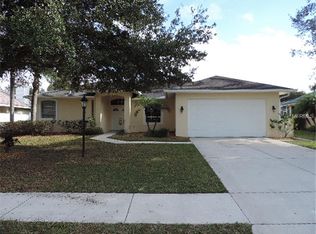 5770 Sandy Pointe Dr, Sarasota, FL 34233