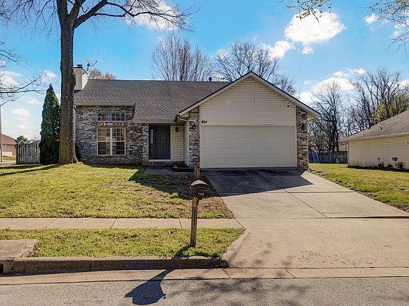2nd image of 804 S Jonathan Avenue